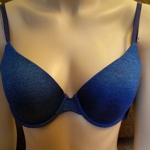 VS Uplift Bra 32D